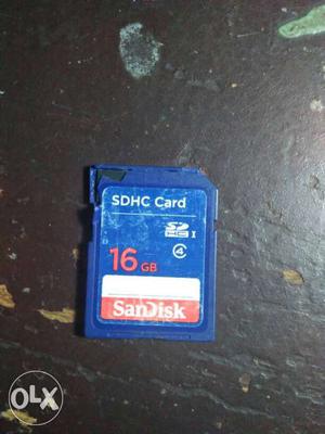 16 GB card. Work in laptop but do not work in