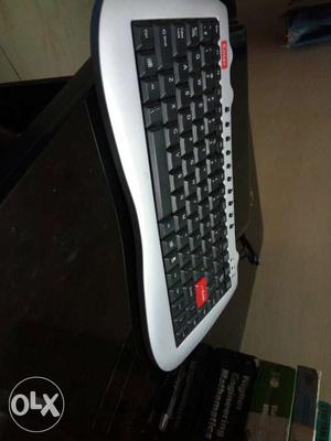 Asus Eeepc netbook. keyboard not working.