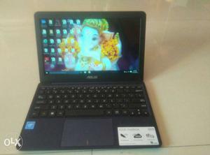 Asus X205T notebook PC (4th Gen Atom Quad