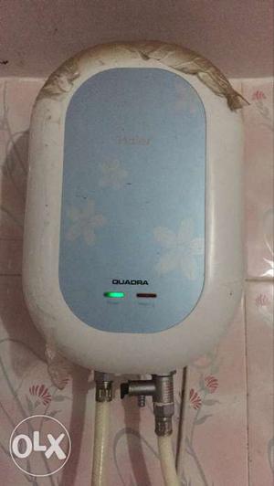 Blue And White Oval Shower Water Heater 3L