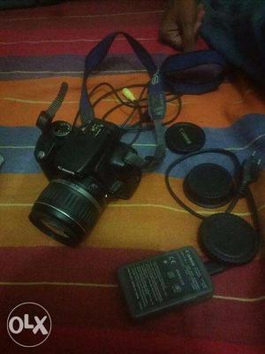 Canon camera ds DSLR