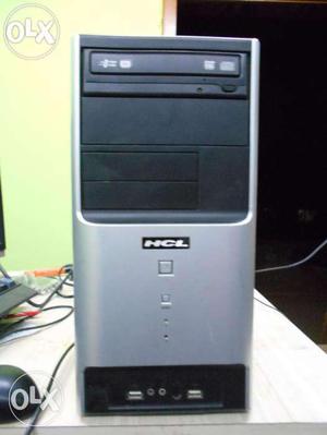 Hcl p4 cpu with 1gb ram 80gb hdd win7 installed good