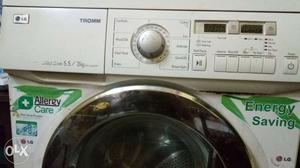 LG tromm direct drive 5.5 kg front load washing