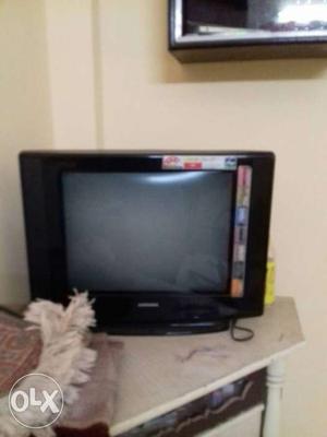 Wide Screen Crt Television \
