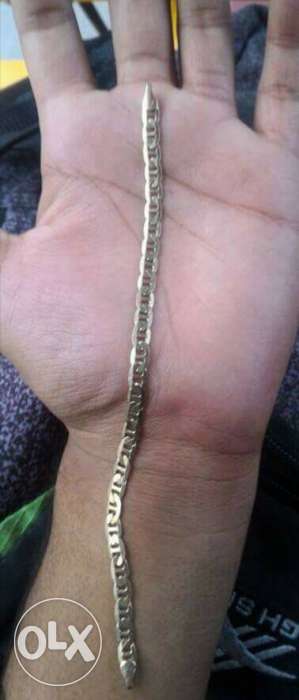 14 carat gold bracelet - half tula