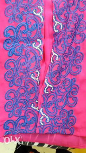 A beautiful pink embroidered kurti absolutely new