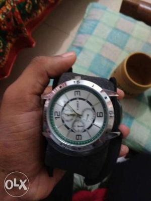 Fresh TIMEX watch.Black Steel Link Chronograph Watch