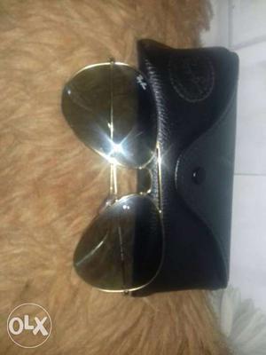 Gold Framed Black Lens Ray-ban Aviator With Leather Case