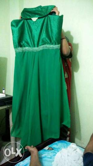 Green Color party wear Georgette+Velvet Gown semi