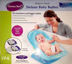 Honey bee deluxe baby bather.. new.. packed with
