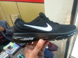 Nike Airmax Shoes price-₹ all Sizes N Color