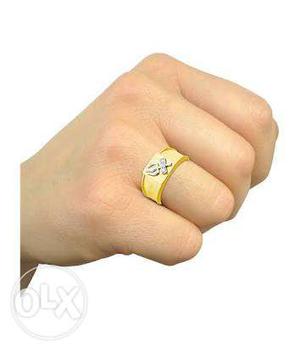 Pure Gold Ring with Trishul in between