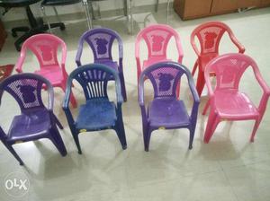 8 Plastic Patio kid's Chairs Lot