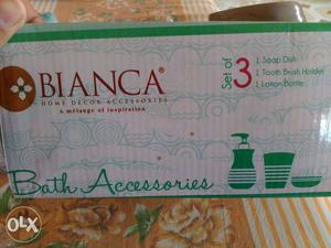 Bianca set of 3 bath accessories