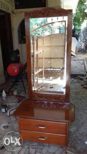 Brand new dressing table in good quality,direct
