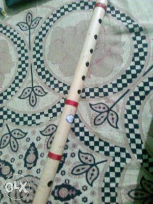 "F" scale bamboo flute.. in fair condition.