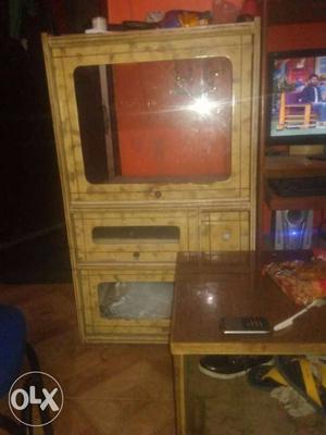 Good condition TV trolley for sale