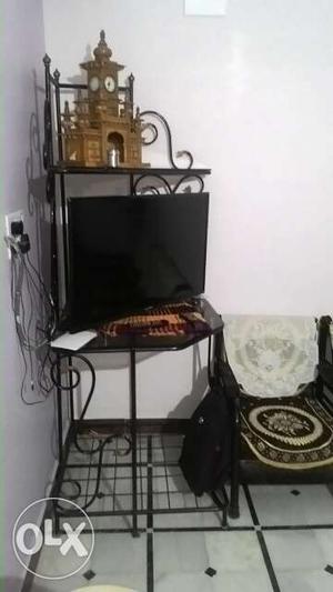 I want to sell tv stand