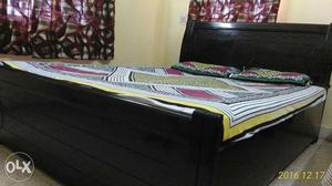Queen Size Bed with storage & KurlOn Mattress