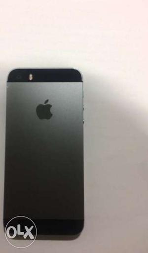 1 Month old iPhone 5S 16GB Space Grey Bill &