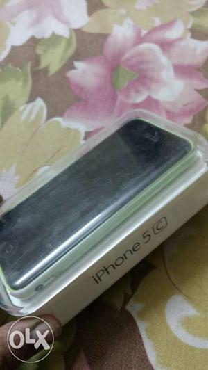 1 year old iPhone 5c in good condition. Superb