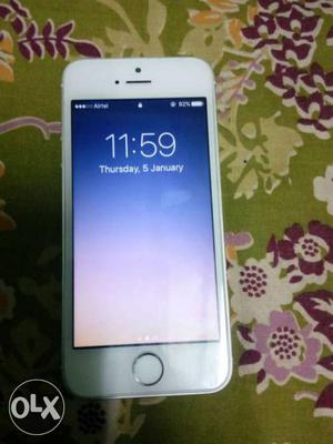 IPhone 5s 16gb 10 months old with good condition.