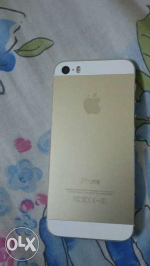 IPhone 5s gold 16gb for sale. Good condition...
