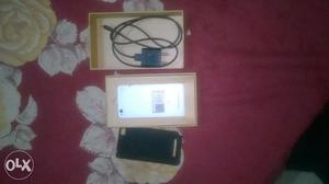 Mi4i fr sle with box orignal charger but display