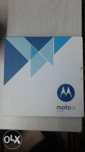 Motorola x style mobile sale..good camera quality