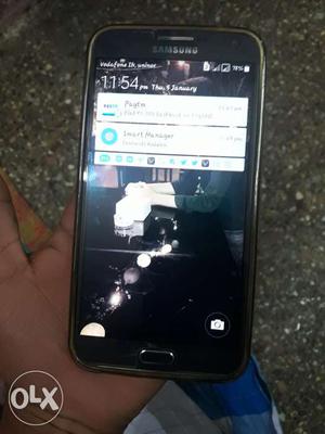 Samsung E7...one hand used and in good