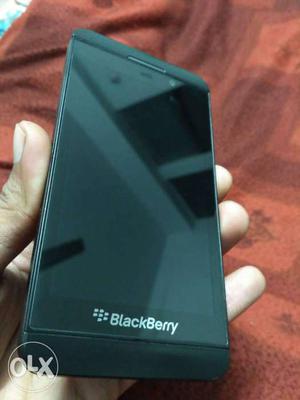 Sell or Exchange "BlackBerry Z10" (black),1 year