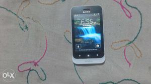 Sony Xperia Mobile (black And White) With 3g