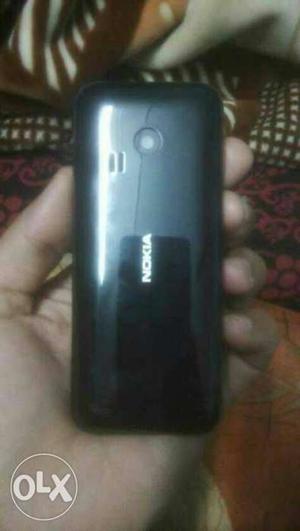 This is new nokia 222 jet black only 3 months old call me