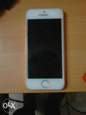 IPhone 5S gold, 32gb with good condition, no