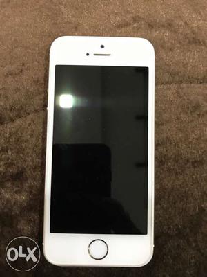 IPhone 5s with box n bill 2 years old
