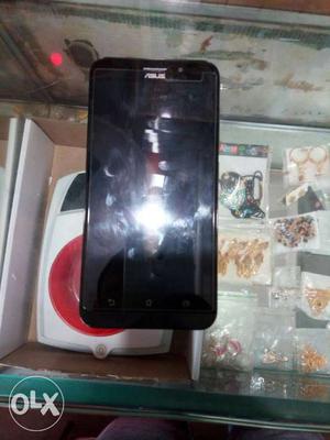 Zenphone max only 4 month used