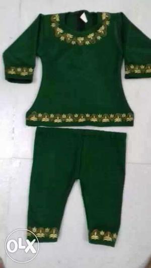 Kids woollen suit, White And Green Blouse And Pant
