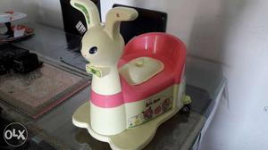 Potty set musical with wheels - New condition
