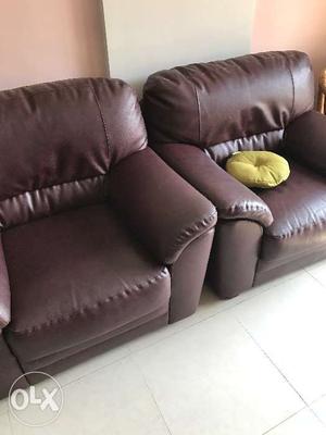 1 plus 2 sofa set in brown colour with good