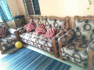 5 seater sofa set 3+1+1 for sell