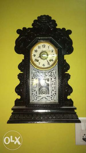 Black Wooden Pendulum Clock