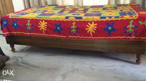 Pure shisham box bed in perfect condition