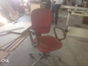 Red Office Rolling Chair