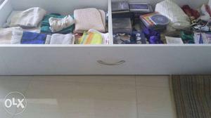 Single large drawer with two compartments. has