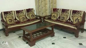 Sofa and table of pure saag