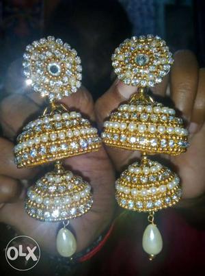 Atractive wedding earing with cheaper rate