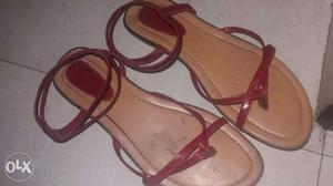 Bata mehroon flats Good condition and not much