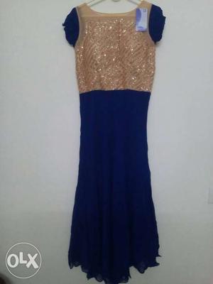 Blue And Beige Glittered Boat Neck Dres S