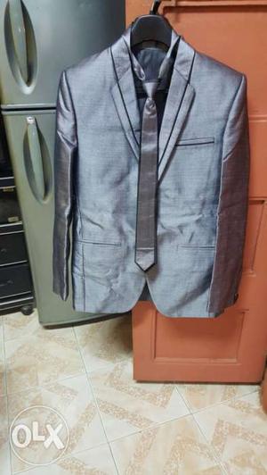 Gray Suit In Mumbai
