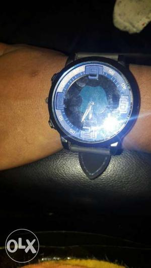 Nic new watch fixed pirice dont call silly